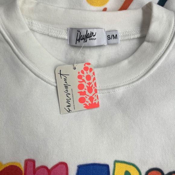 Mayfair Group x iscreamcolour Somebody Loves You Sweatshirt Crewneck‎ NWT S/M - Picture 4 of 15